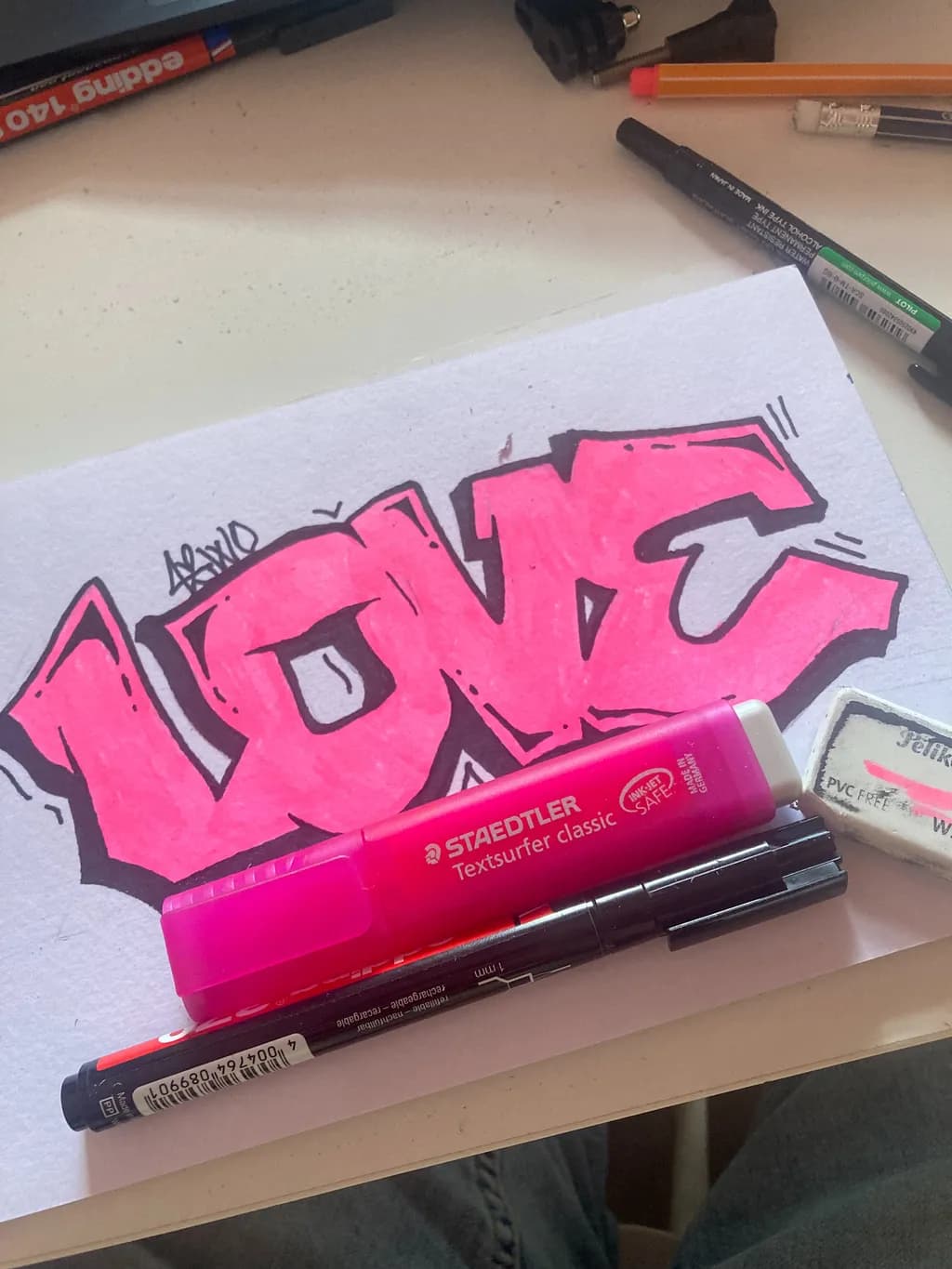 Vibrant Expressions of Love: A Graffiti-Inspired Art Piece in Bold Pink Hues