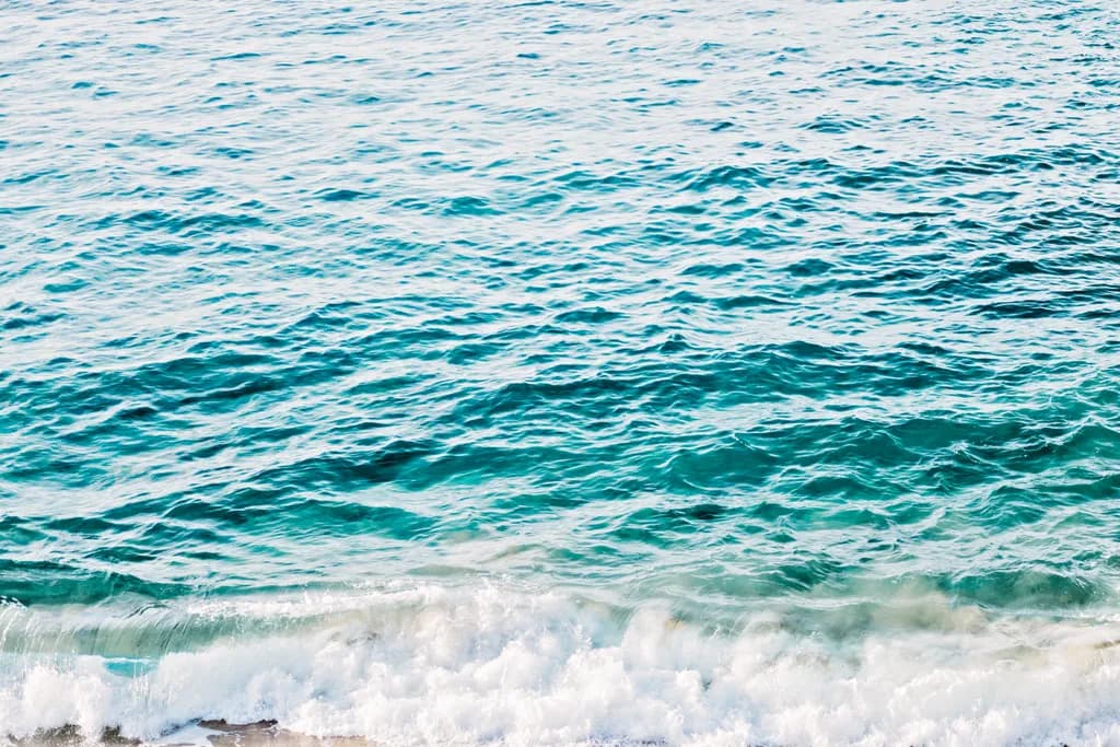 Whispers of the Ocean: A Serene Dance of Waves and Light