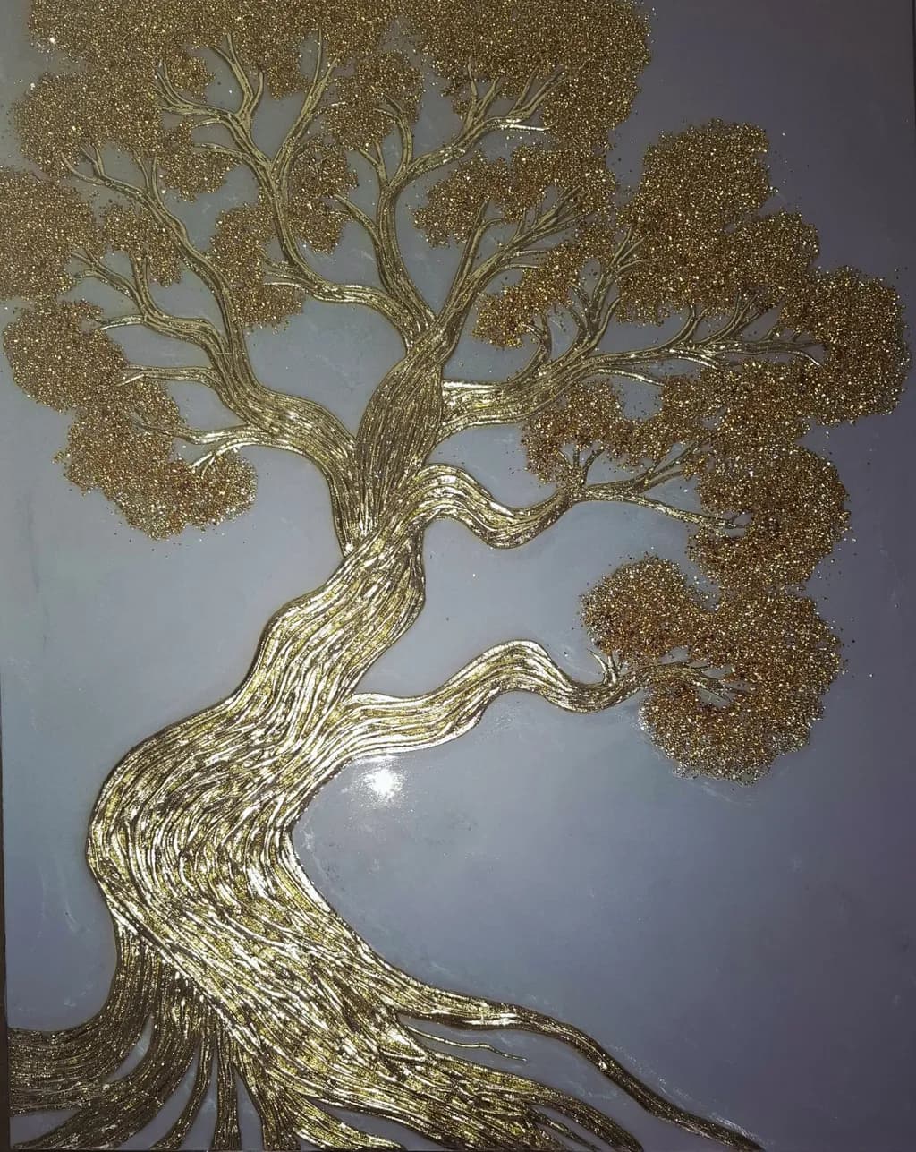 Golden Whispers: A Glittering Tree of Life in Elegant Design