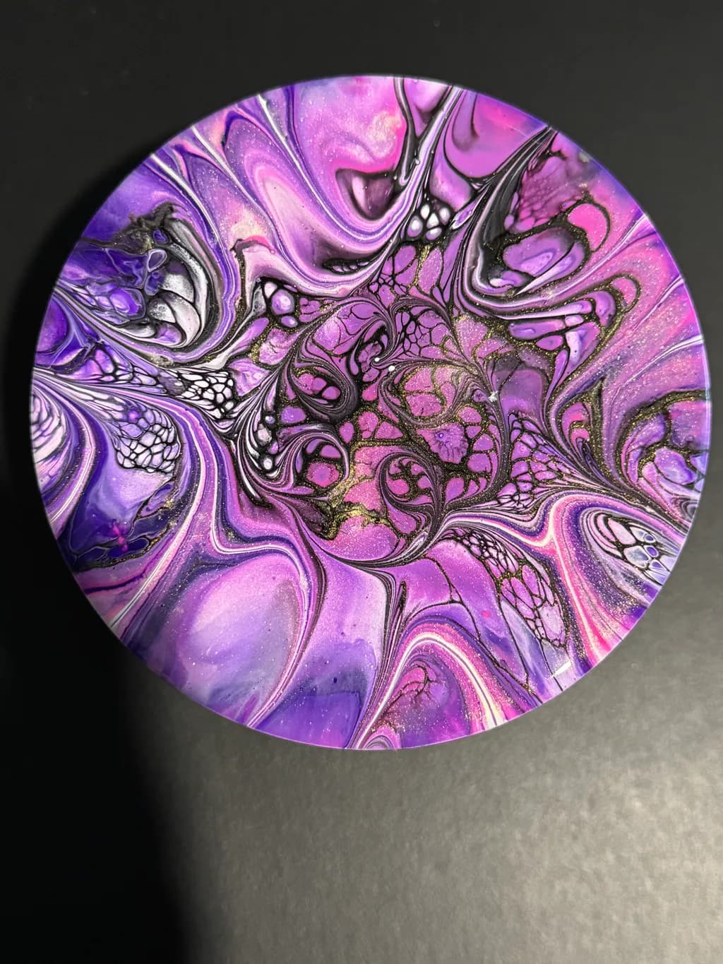 Vibrant Fluidity: A Dance of Purple and Gold in Abstract Art