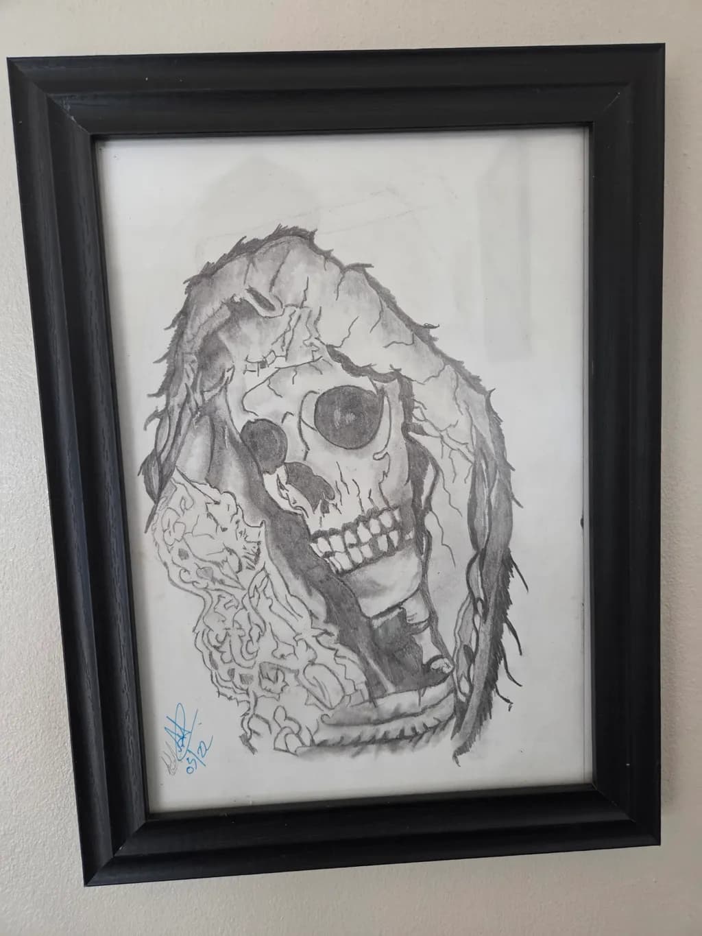 Ethereal Embrace: The Haunting Beauty of a Skull in Shadows