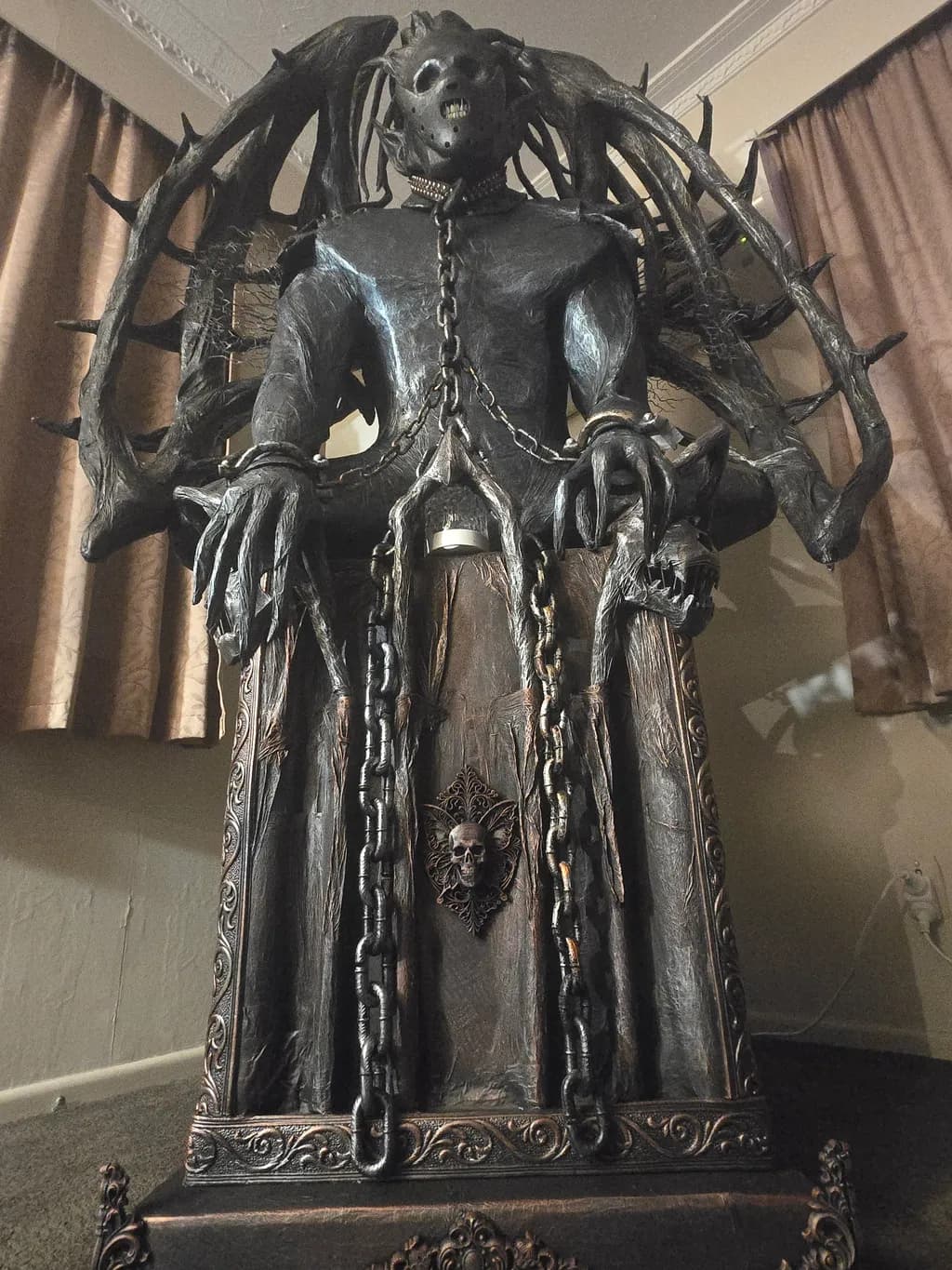 Chained Demon Throne