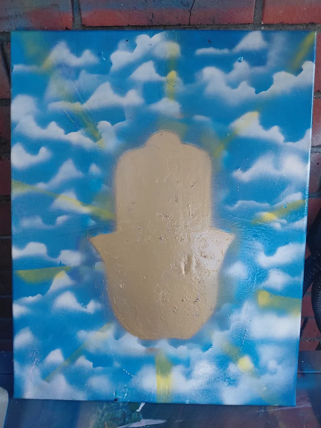 Golden Hamsa Glow