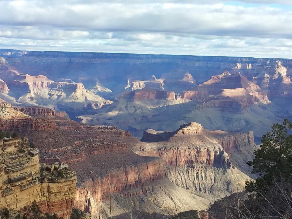 Majestic Layers of Time: A Grand Canyon Vista at Dawn