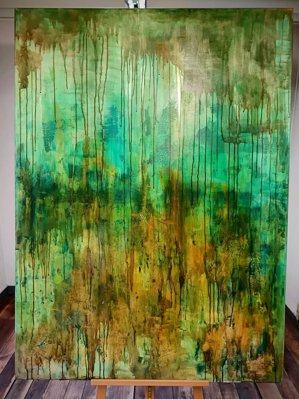 Abstract Green Drips