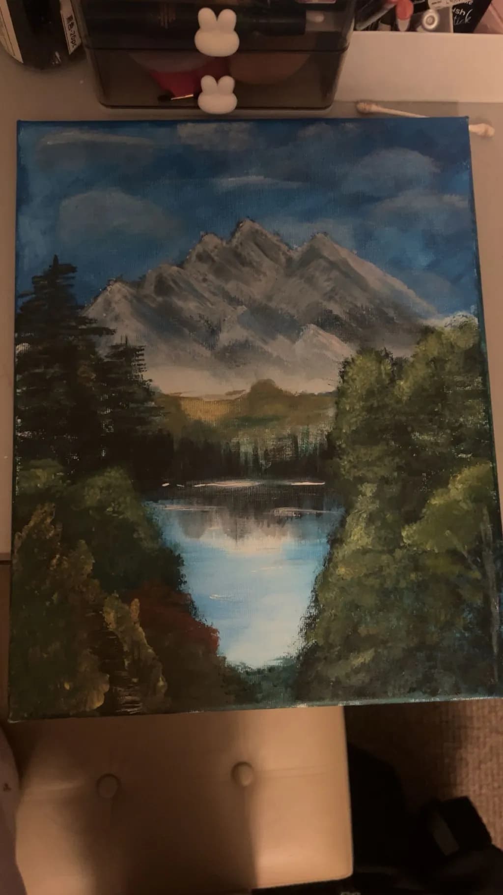 Serenity in Nature: A Tranquil Mountain Reflection on Still Waters