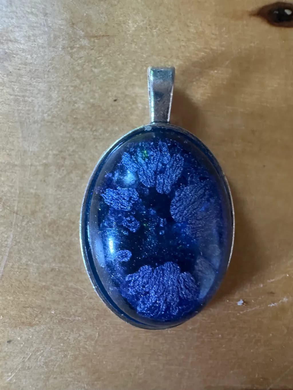 Celestial Blue Gemstone Pendant: A Shimmering Decorative Jewelry Piece