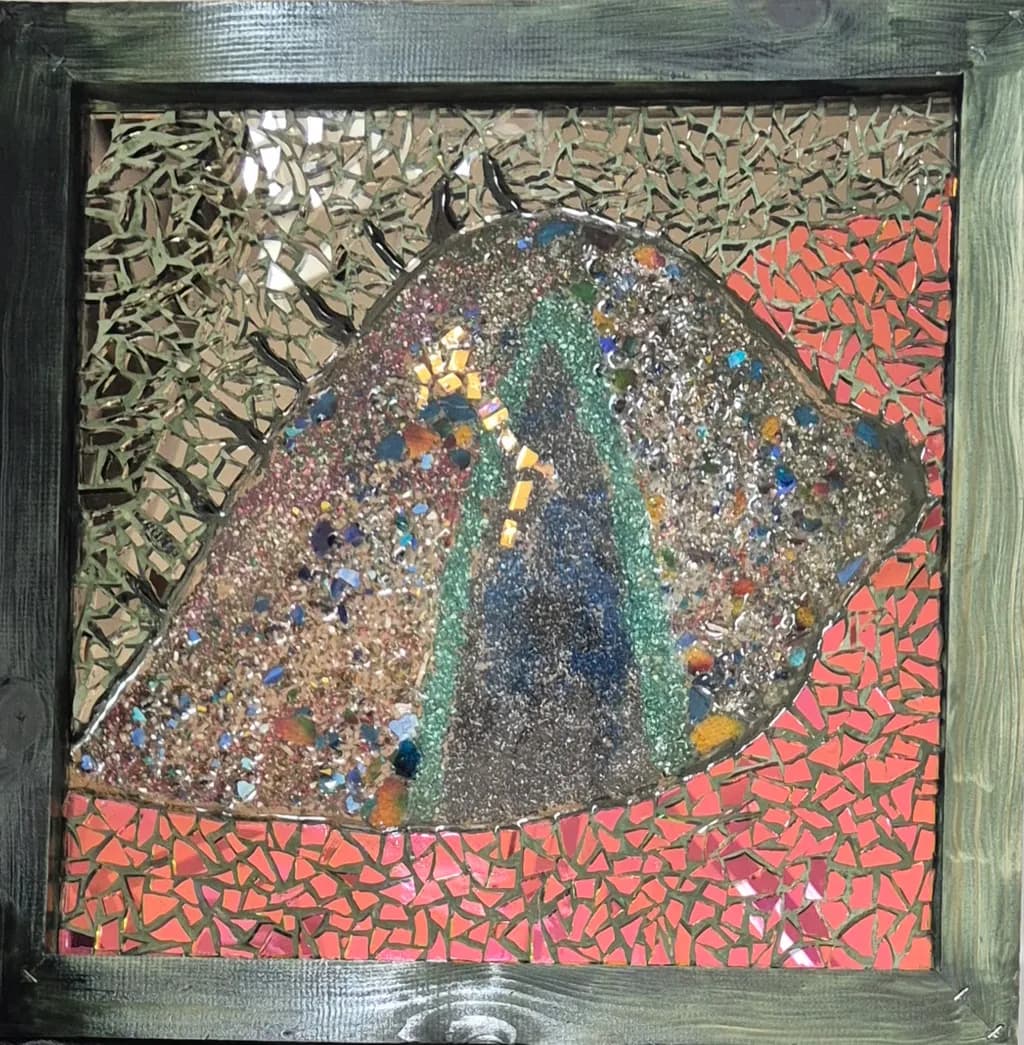 Abstract Mosaic Form