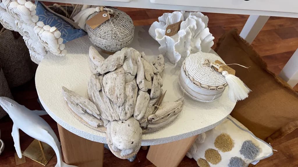 Driftwood Turtle Sculpture: Coastal Elegance for Your Home Decor