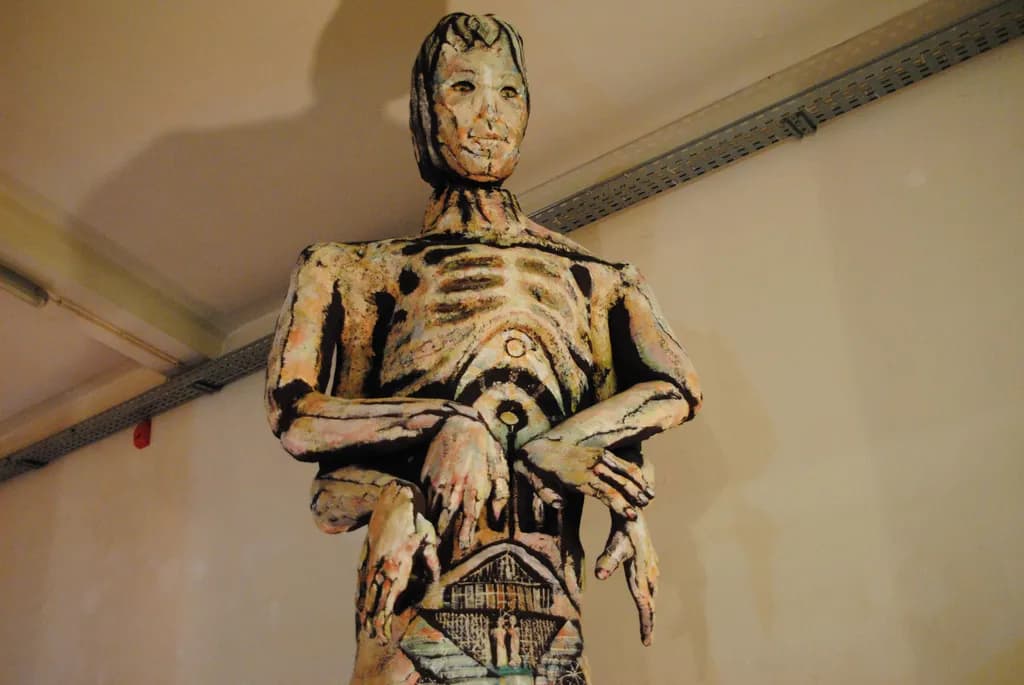 Ethereal Echoes: An Abstract Exploration of Human Form and Expression in Sculpture