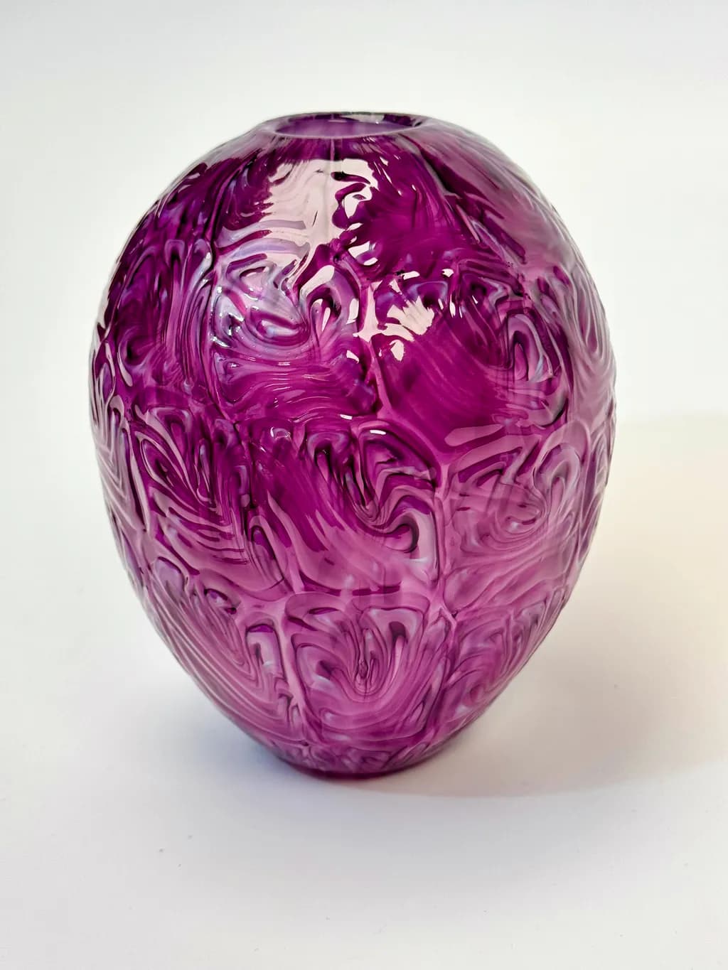 Whispers of Amethyst: A Handcrafted Glass Vase Celebrating Nature's Elegance