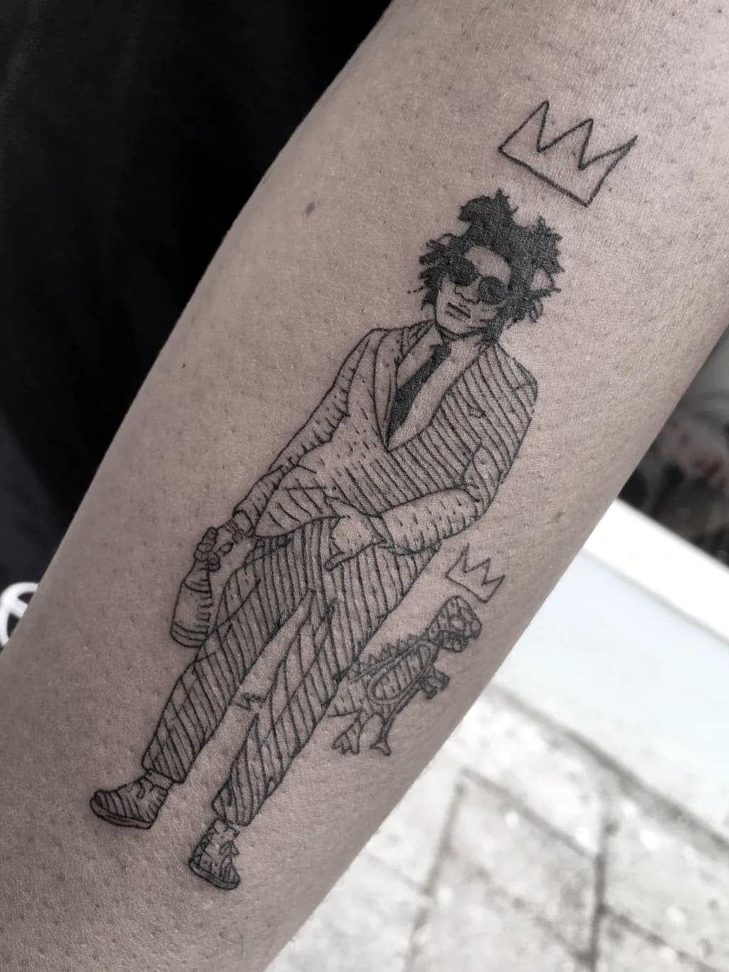 Urban Royalty: A Playful Fusion of Style and Whimsy in Ink