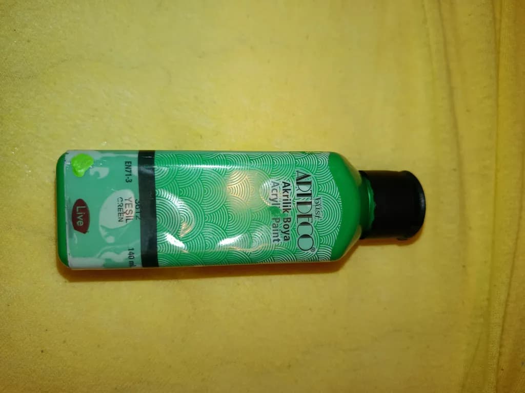 Acrylic Green Paint
