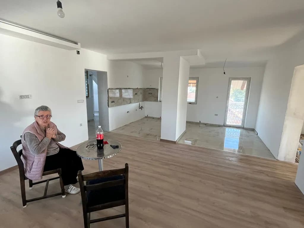 Empty Spaces, Full Hearts: A Moment of Anticipation in Home Renovation