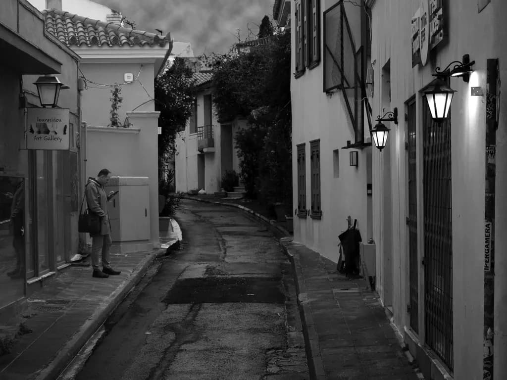 Quiet Alleyway