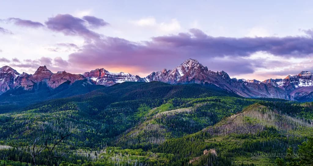 Majestic Peaks at Dusk: A Serene Mountain Landscape in Colorado