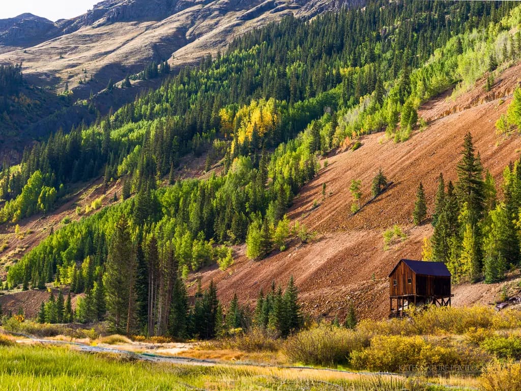Whispers of Autumn: A Scenic Journey Through Abandoned Mountain Landscapes