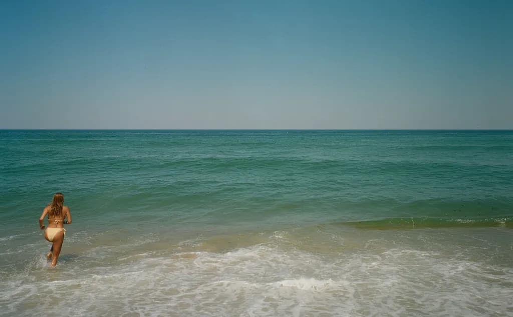 Waves of Freedom: A Sun-Kissed Escape to the Beach