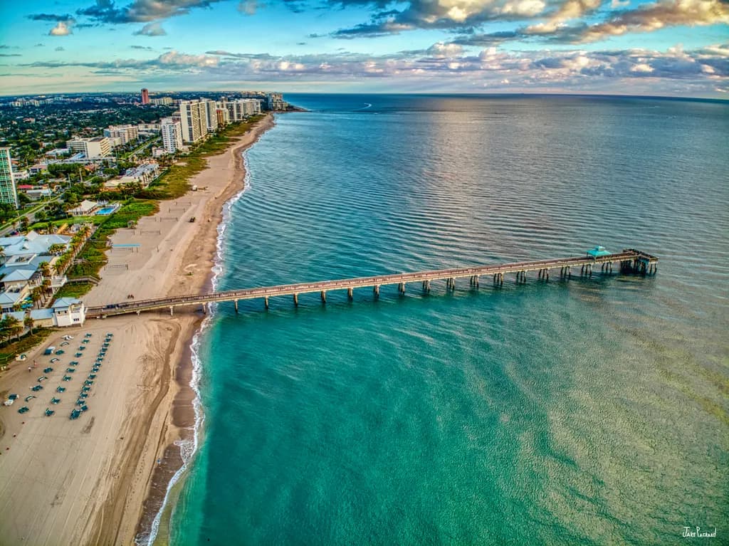 Pier in Reverse