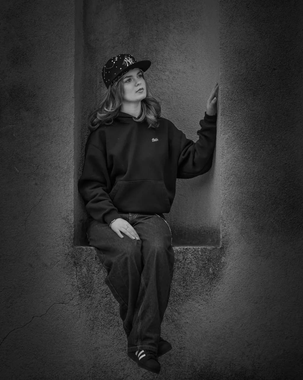 Urban Solitude: A Moment of Reflection in Monochrome