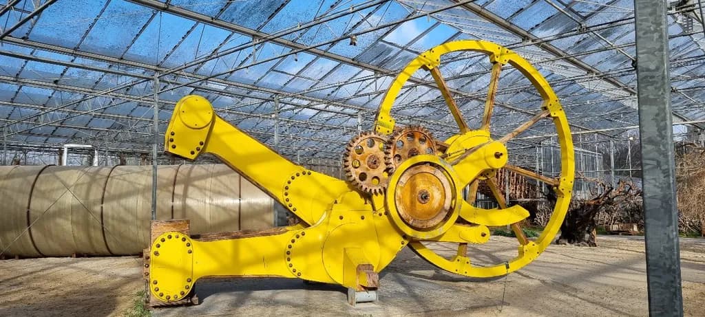 Mechanical Greenhouse Gear