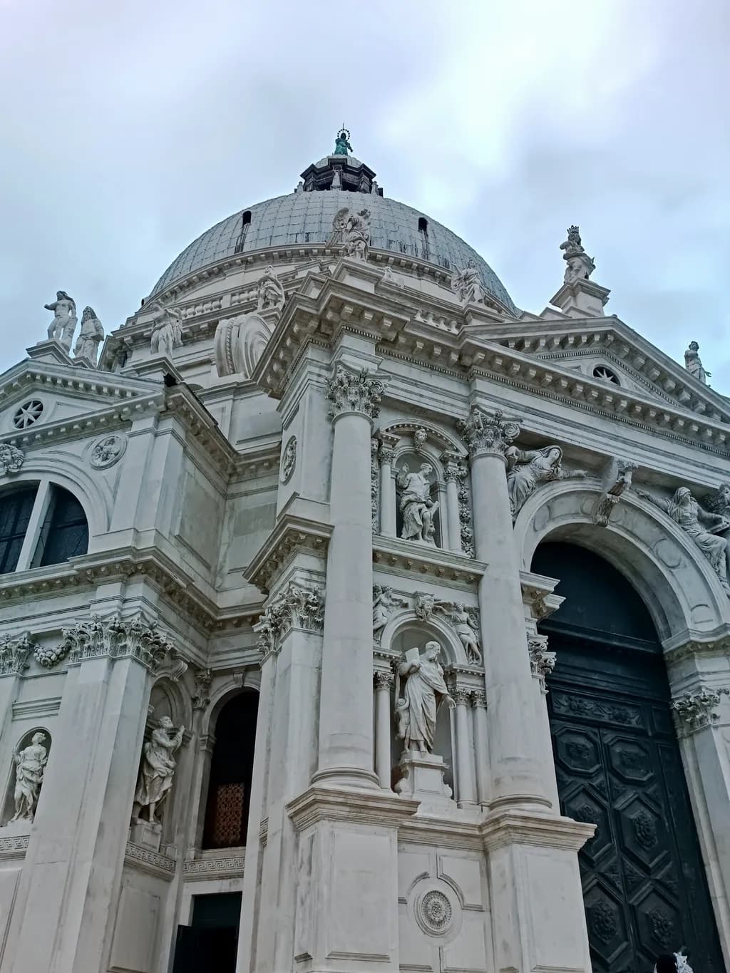 Majestic Facade: The Timeless Elegance of Venetian Architecture