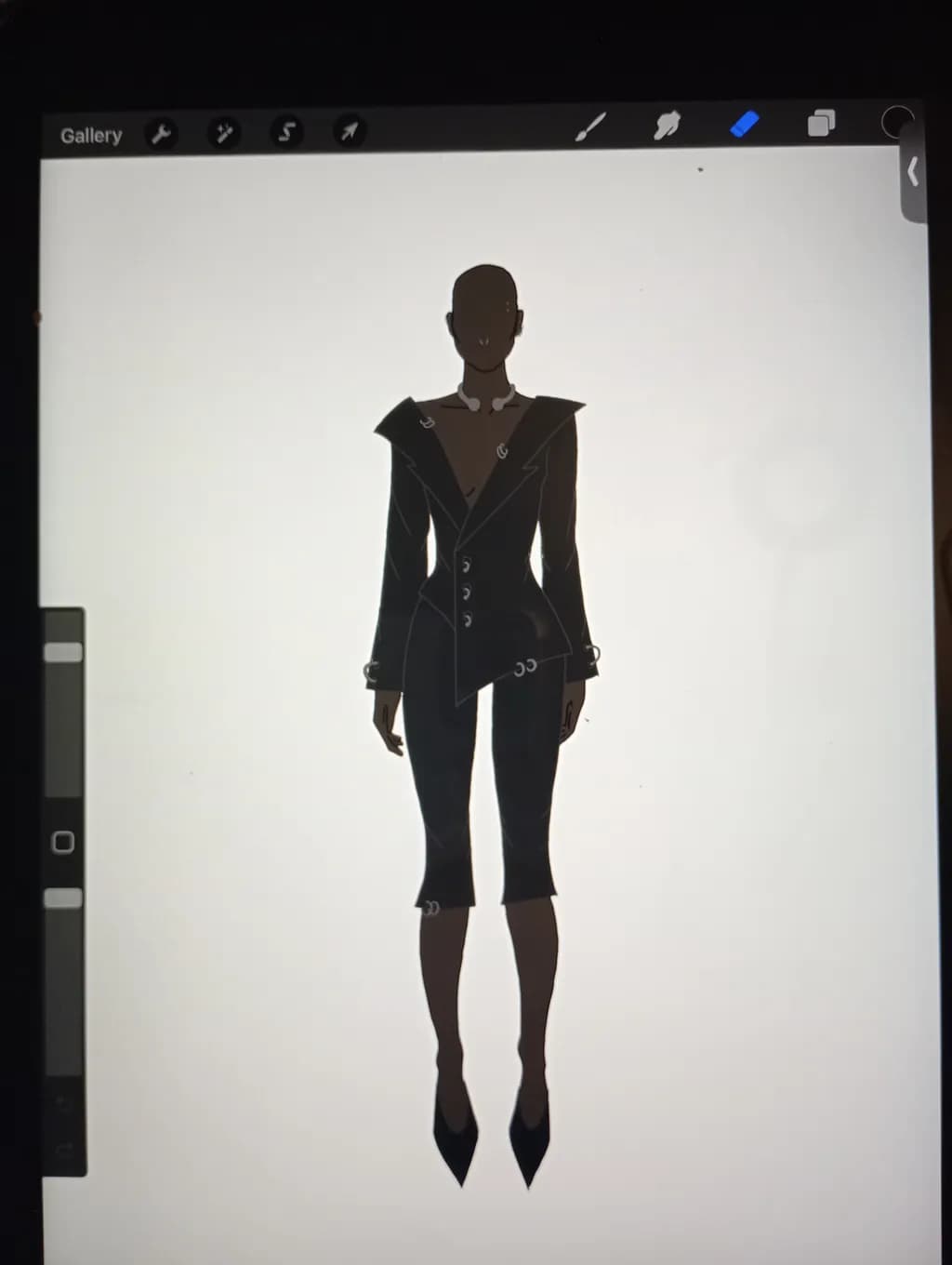 Chic Elegance: A Modern Silhouette in Bold Black Fashion