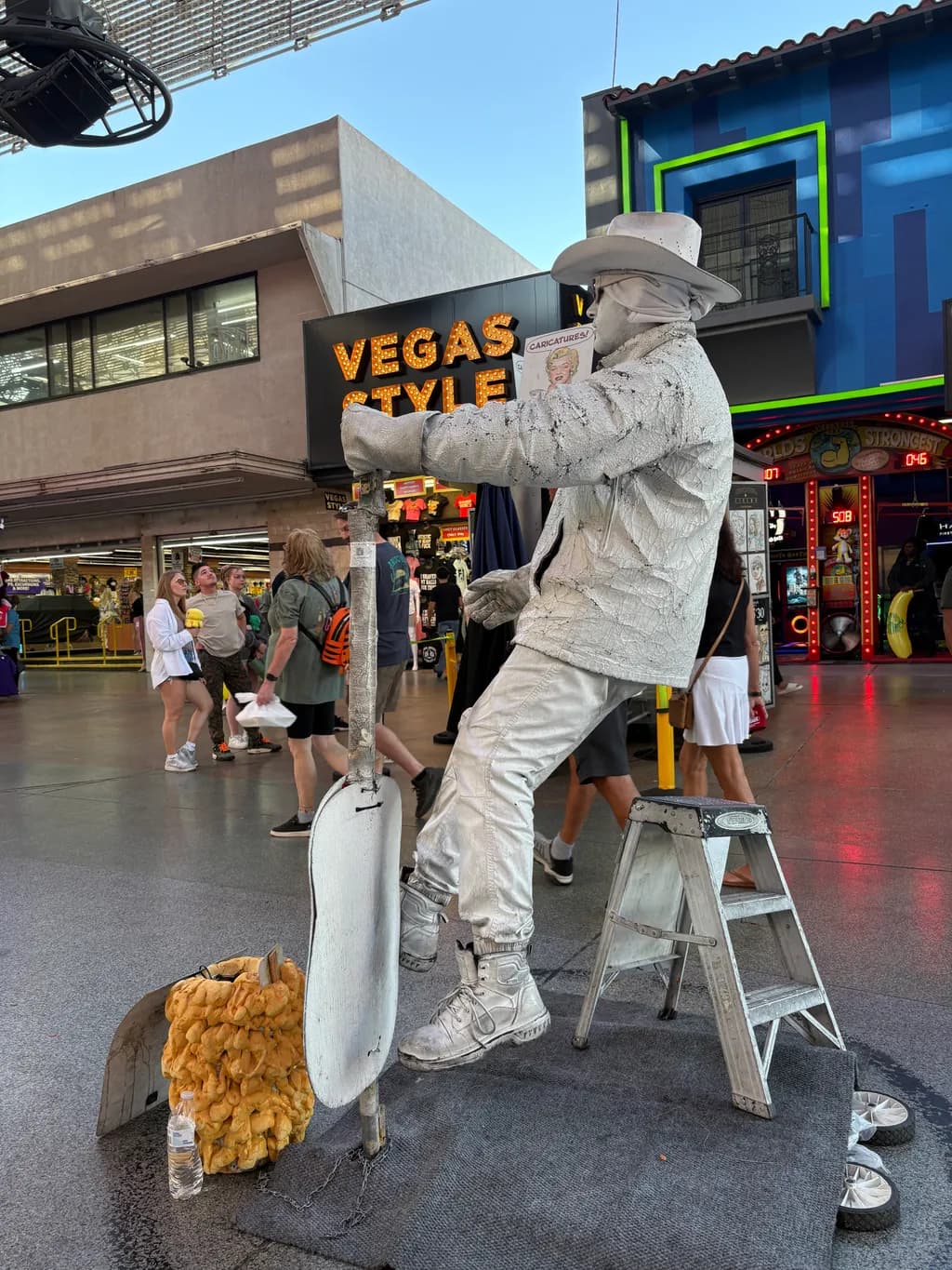 Silver Serenade: A Living Statue's Dance in the Heart of Las Vegas