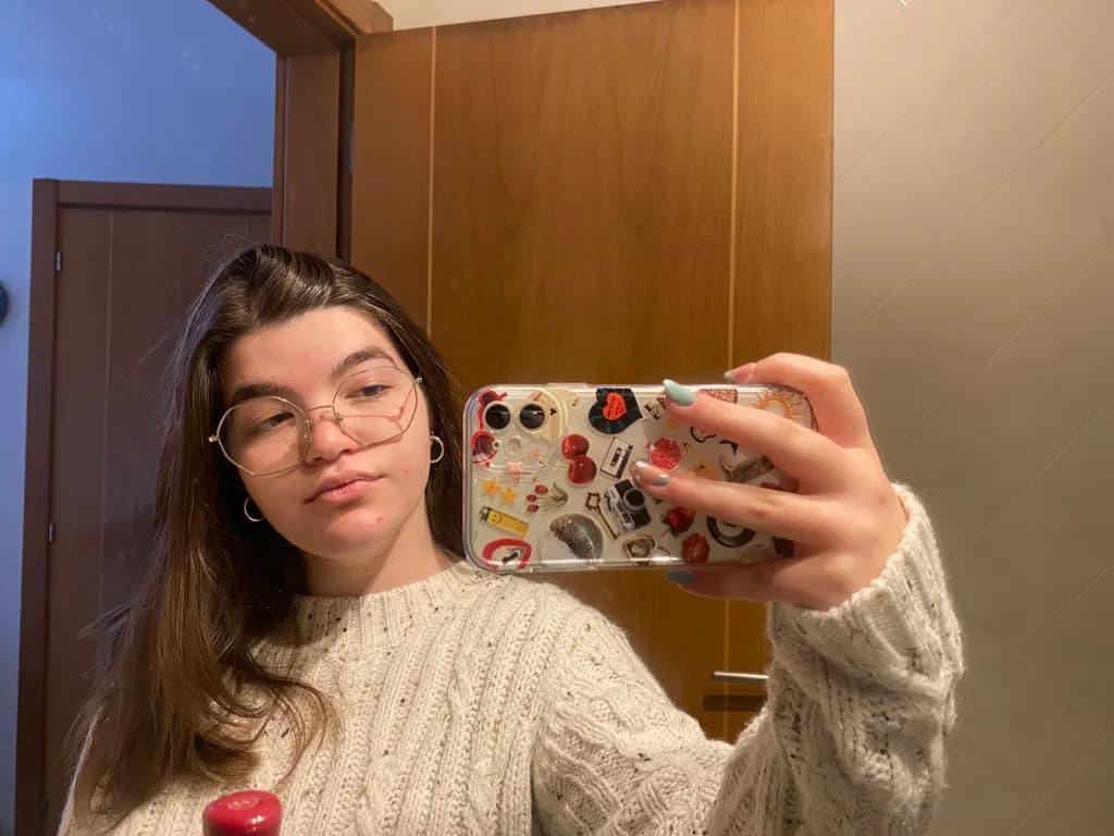 Cozy Reflections: A Casual Selfie in Style