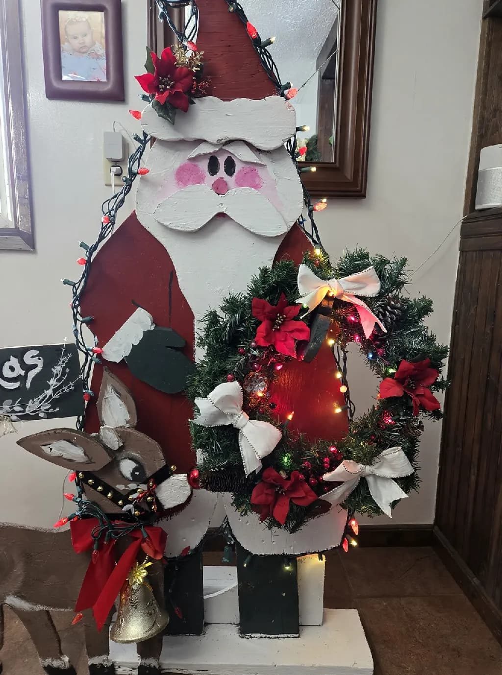 Santa’s Witty Welcome