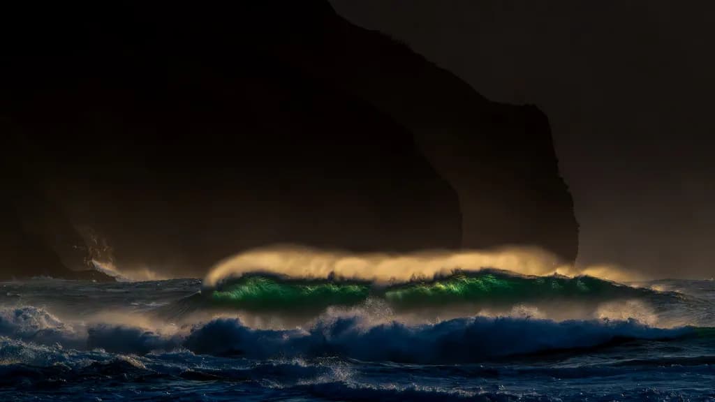 Na Pali Breaker