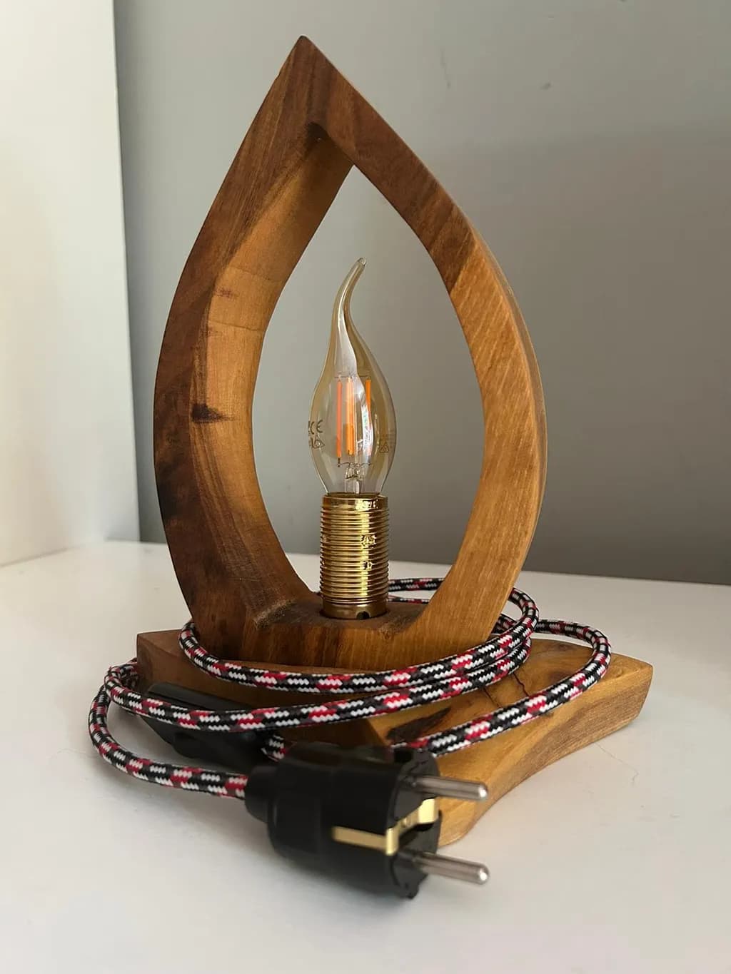 Teardrop Glow Lamp