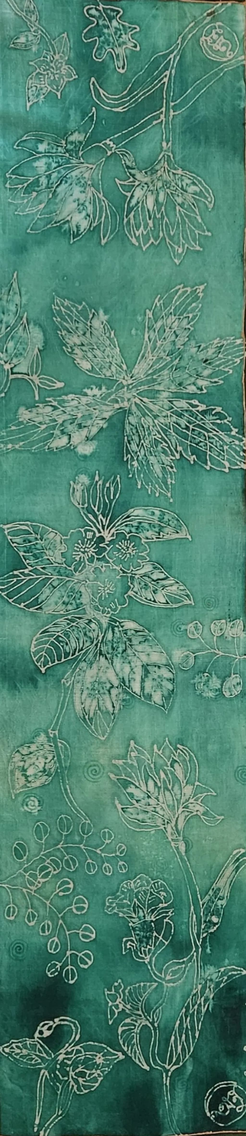 Green Foliage Exploration