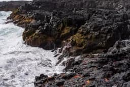 Brimketill Pool Rocks