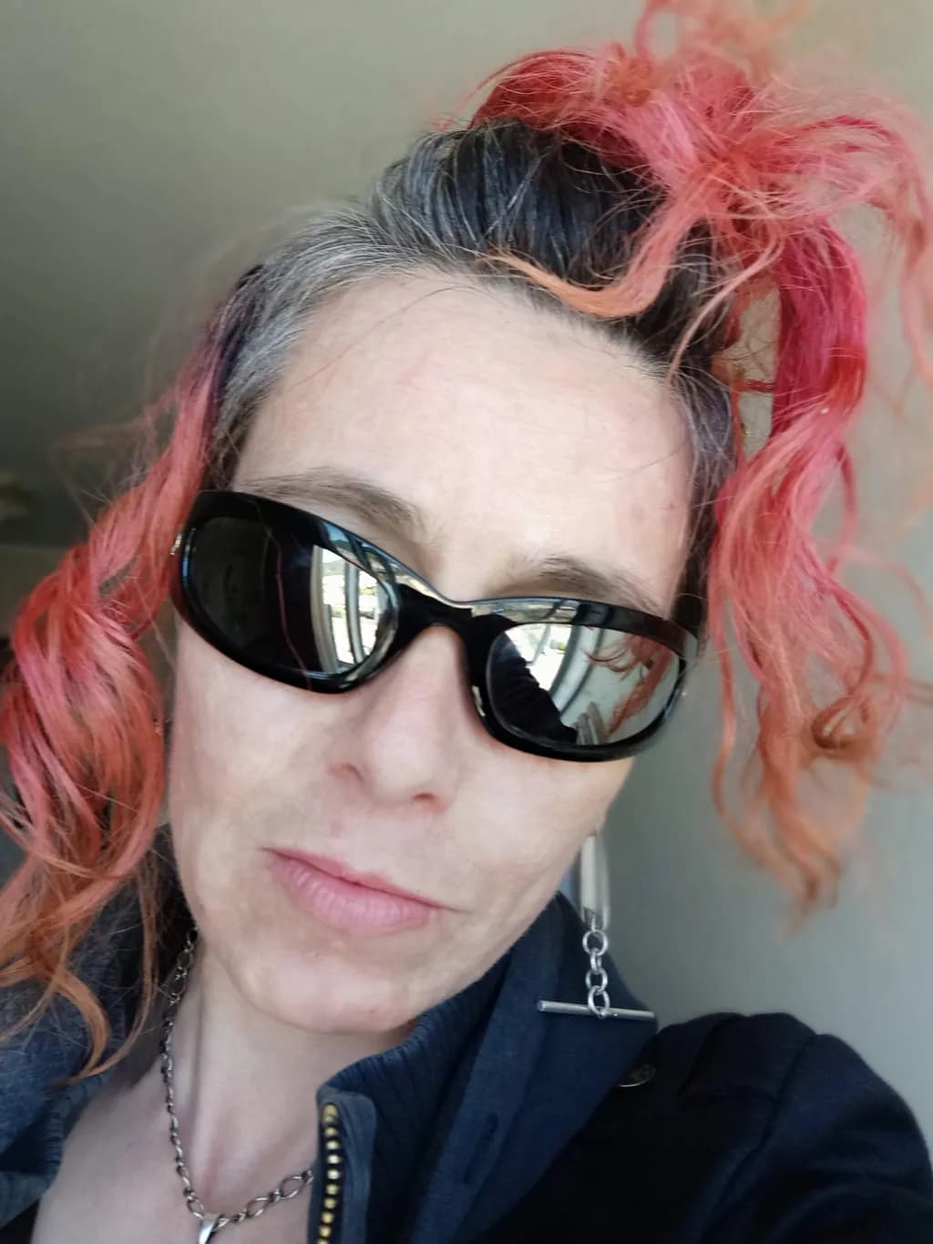 Bold Curly Confidence