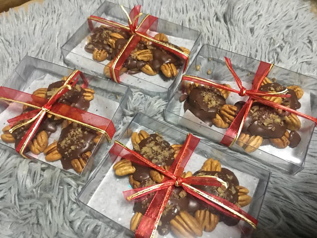 Chocolate Pecan Delights