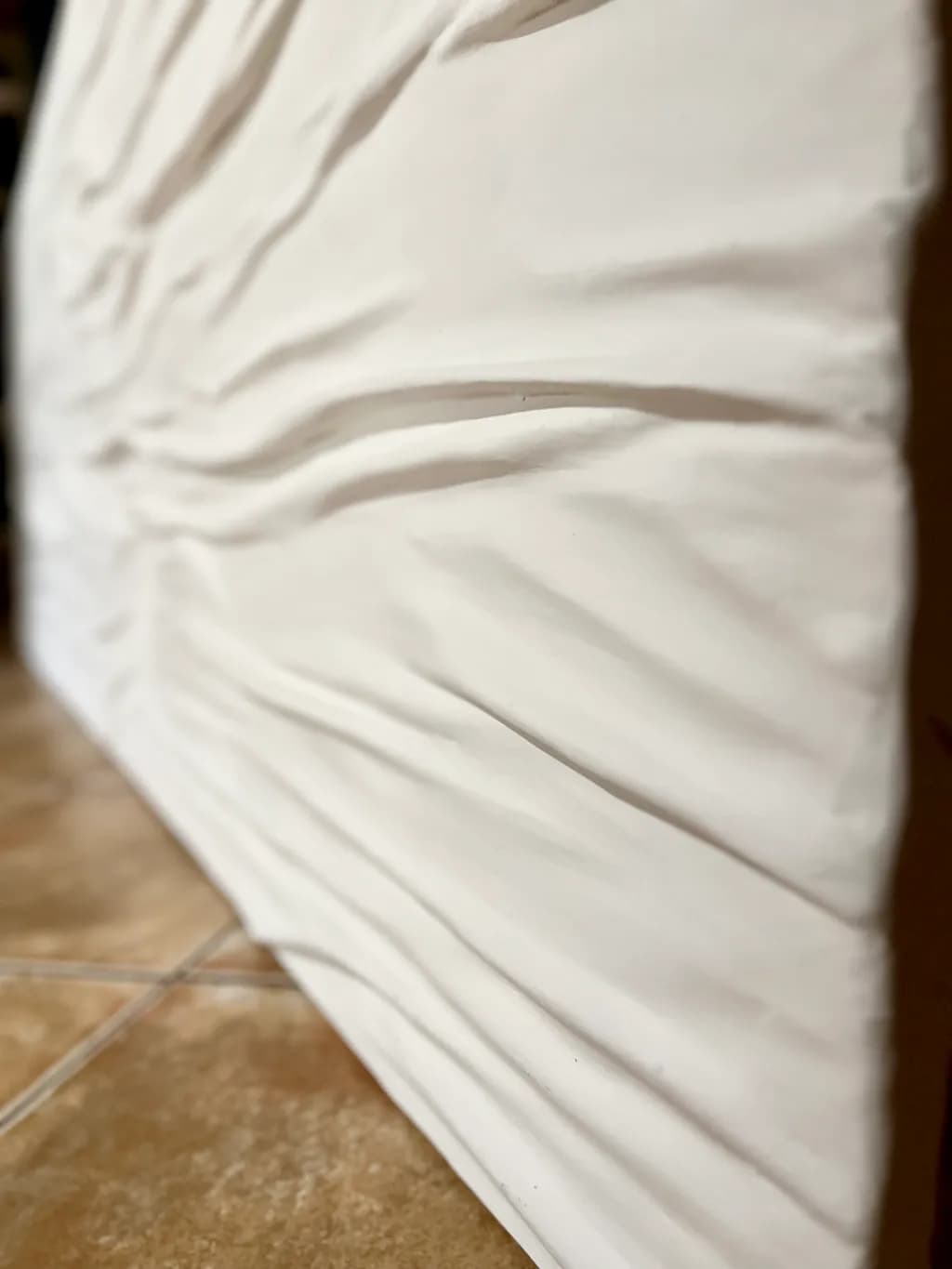 Textured Relief White