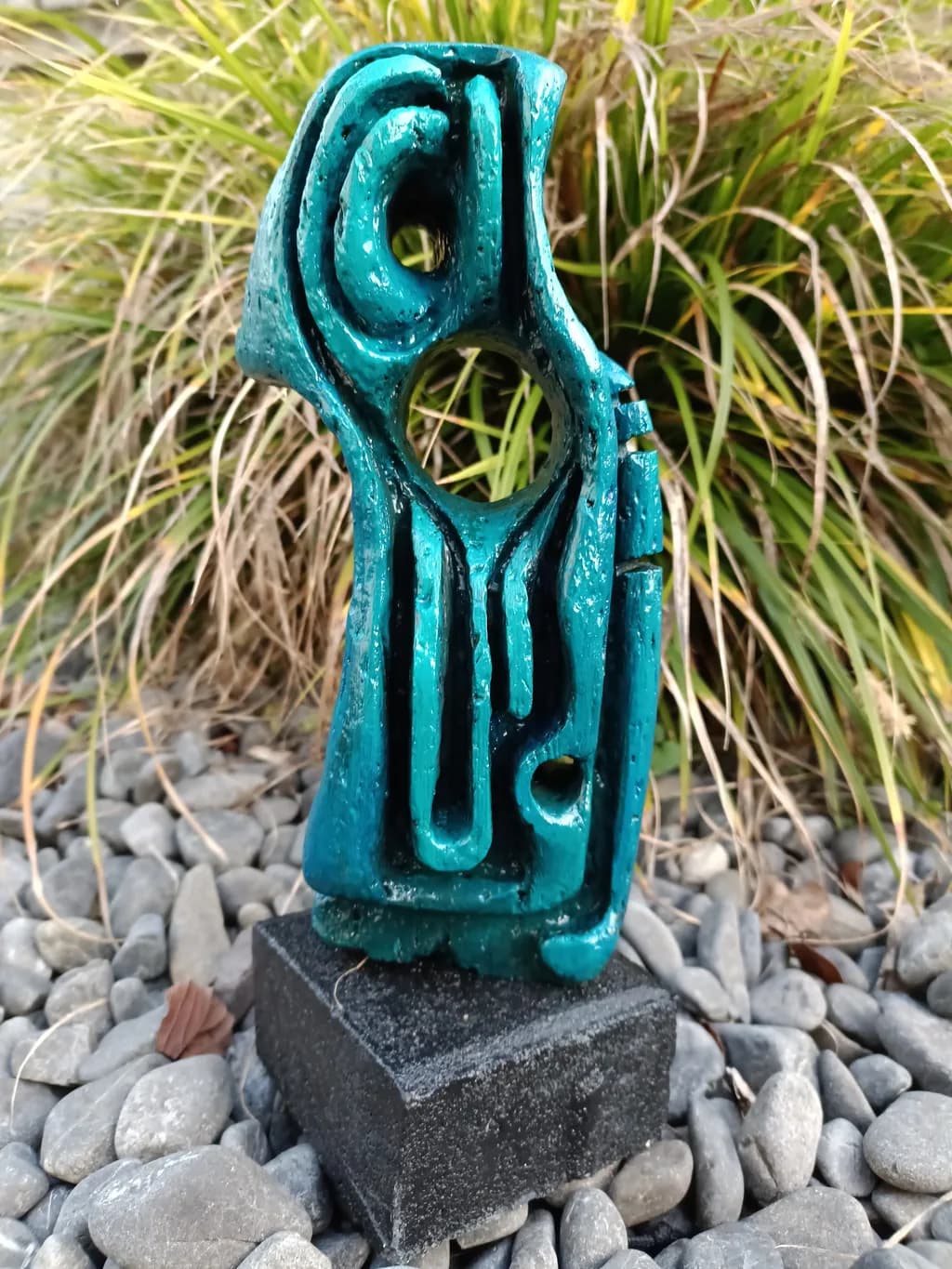 Abstract Turquoise Form