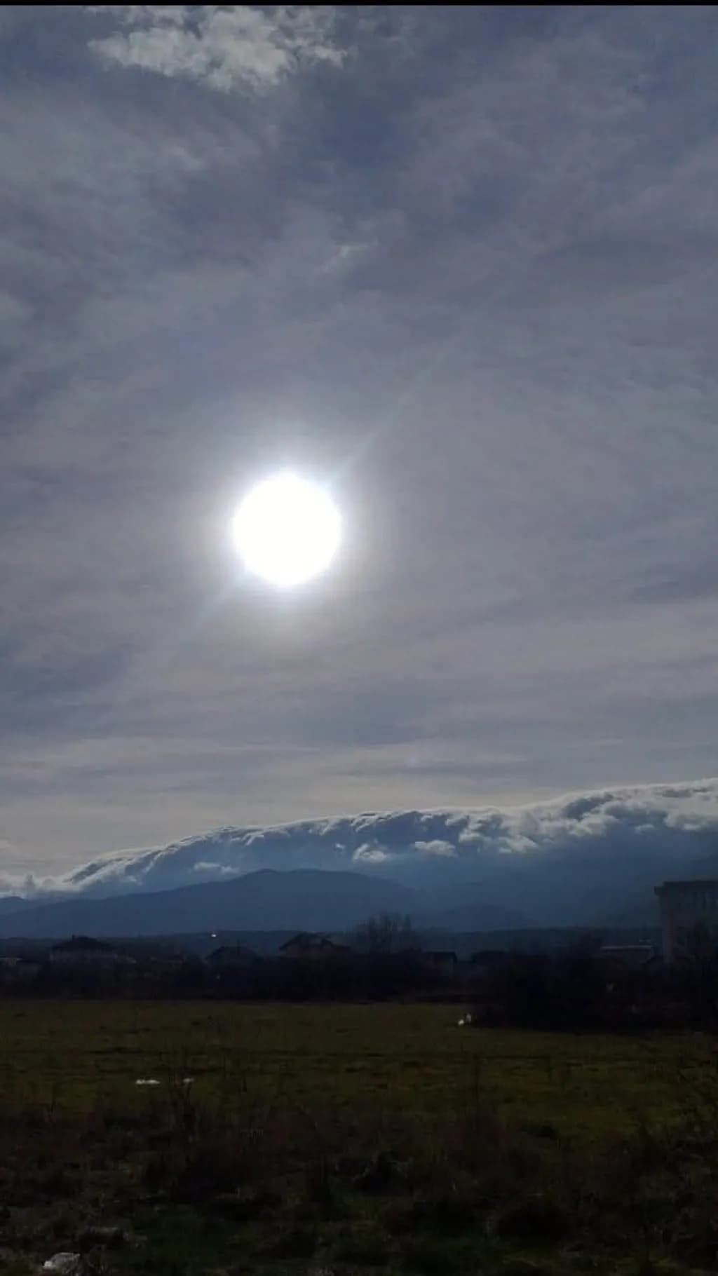 Mountain Horizon