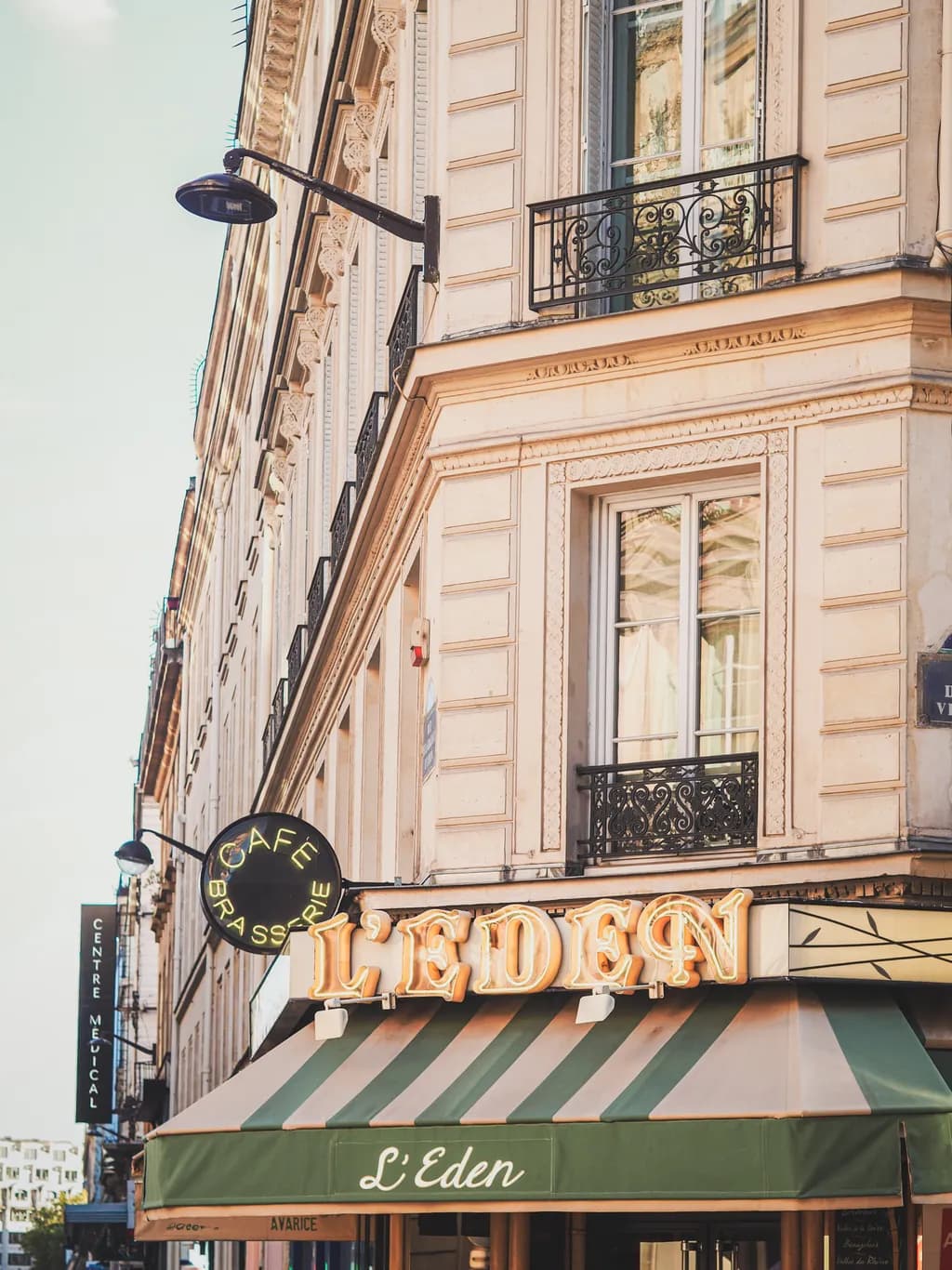 L'Eden Café