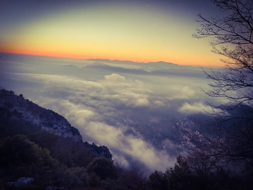 Twilight Horizon