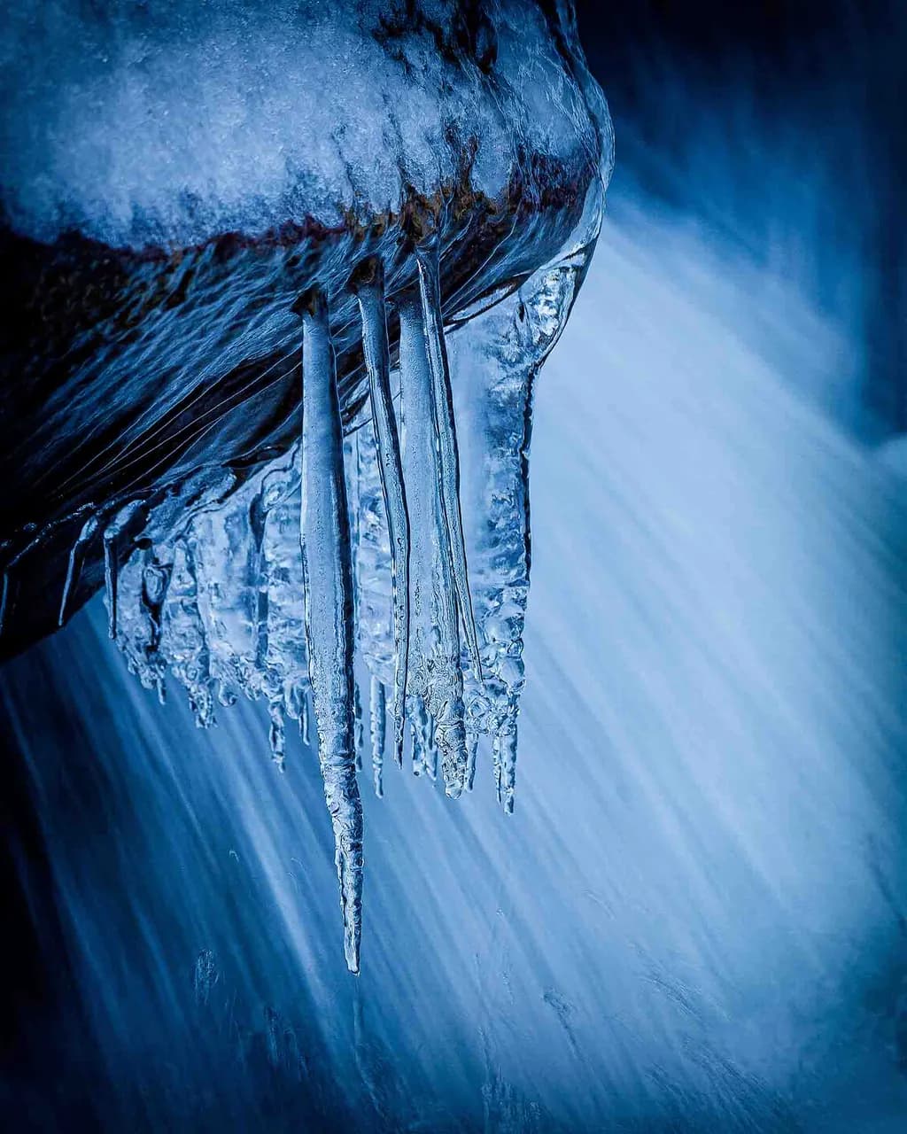 Frozen Cascade