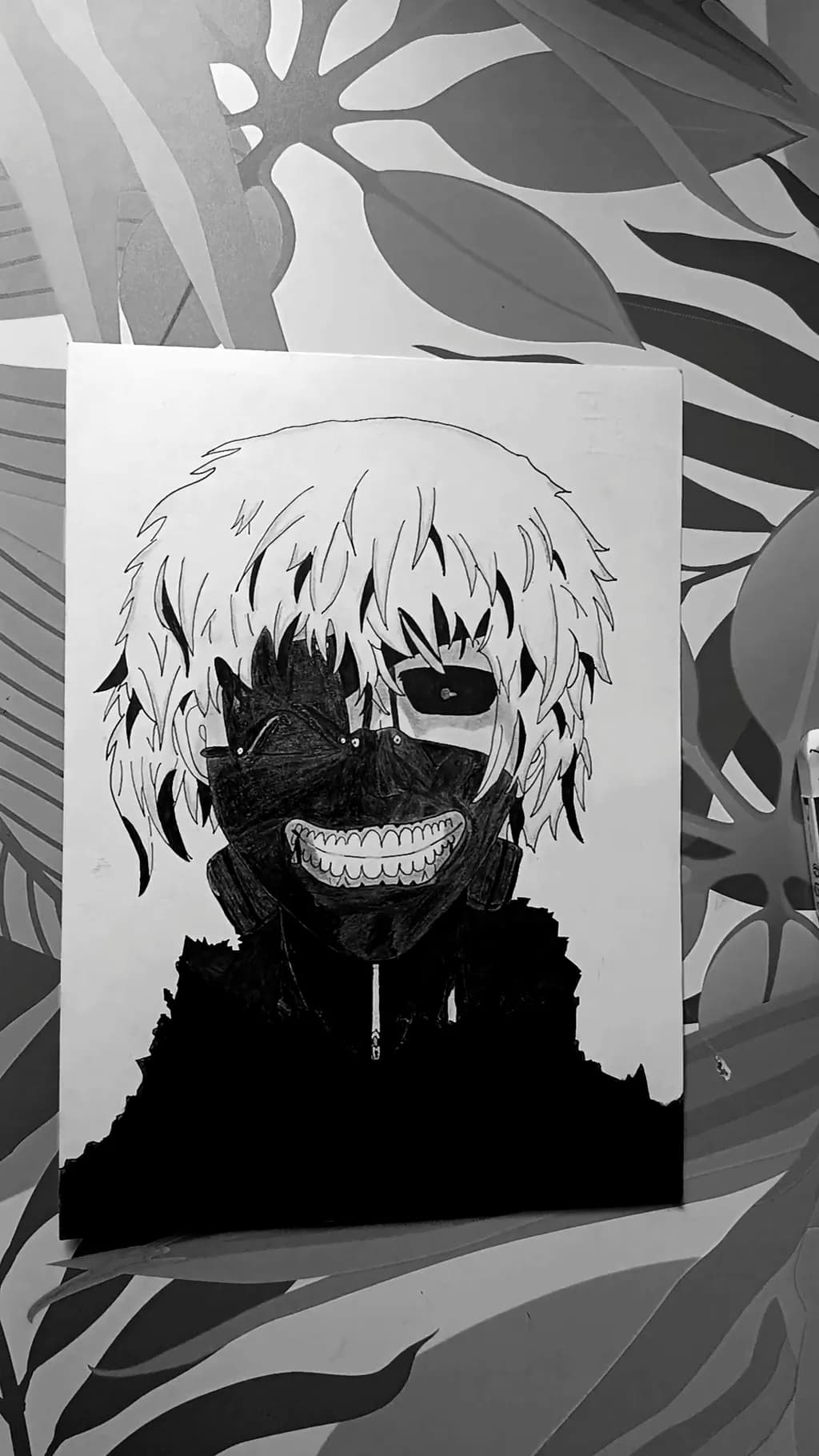 Monochrome Expression