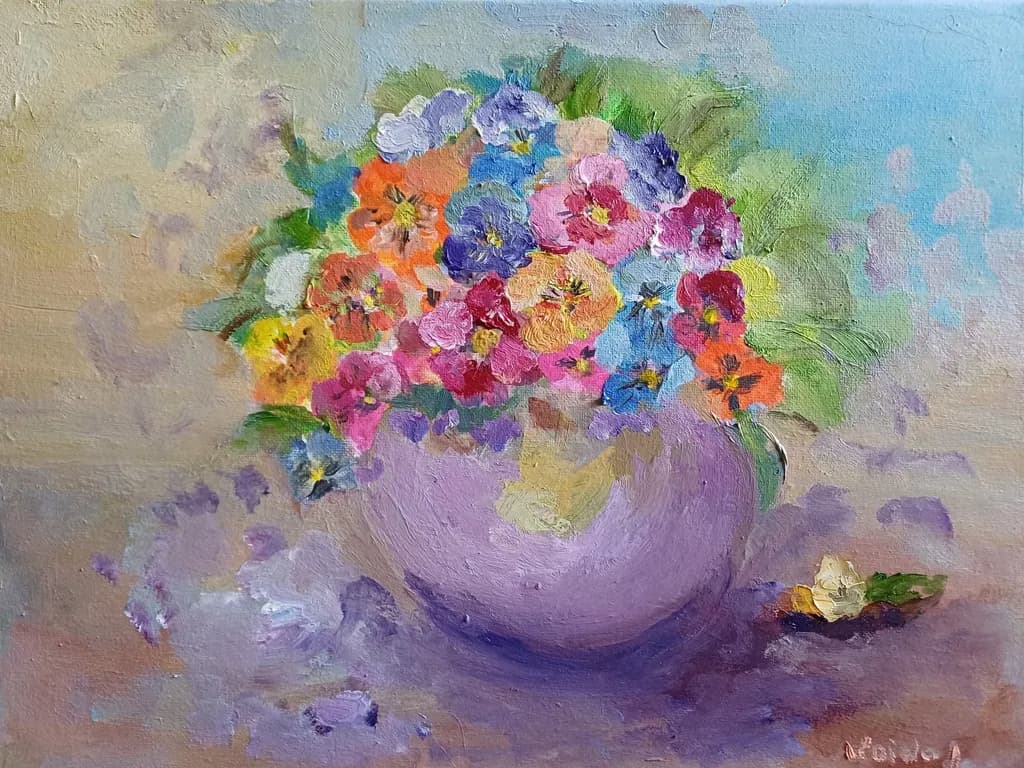 Fragil Flowers in Vase
