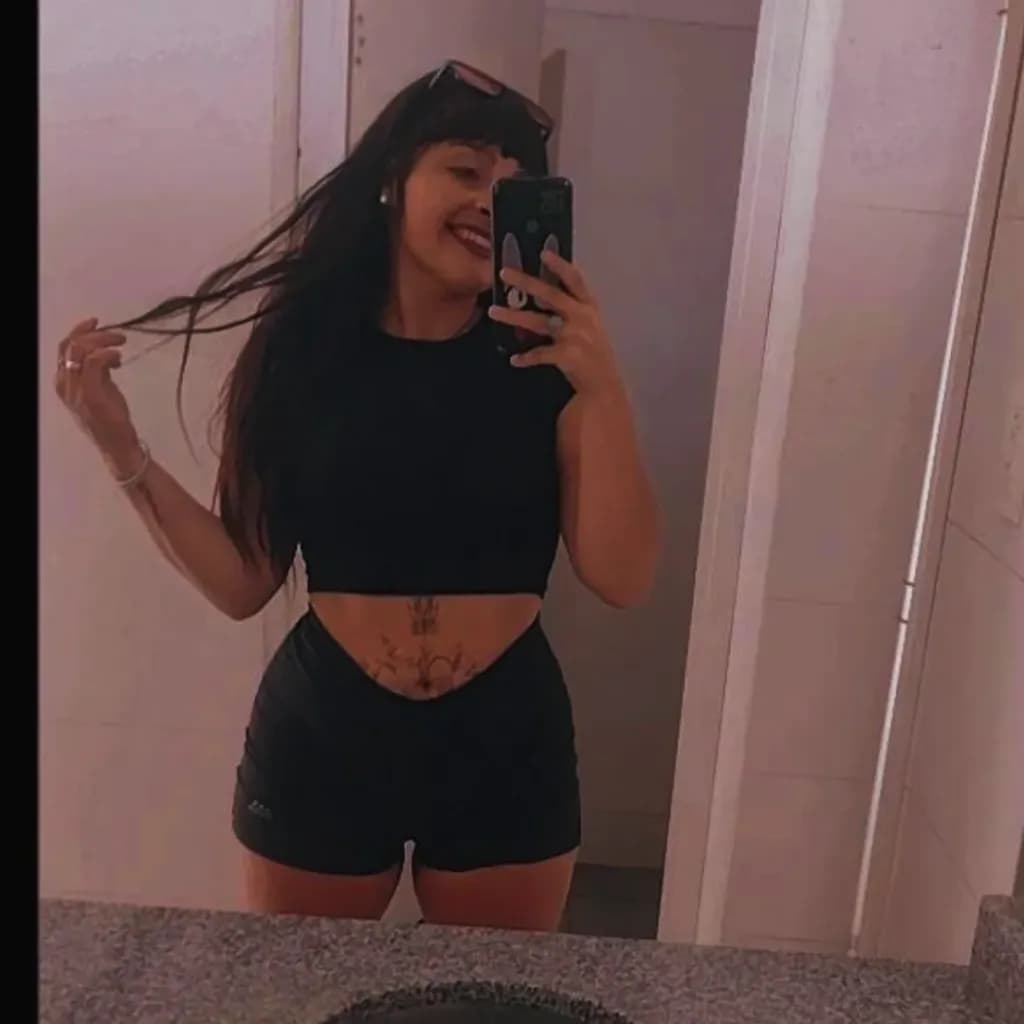 Selfie Reflection