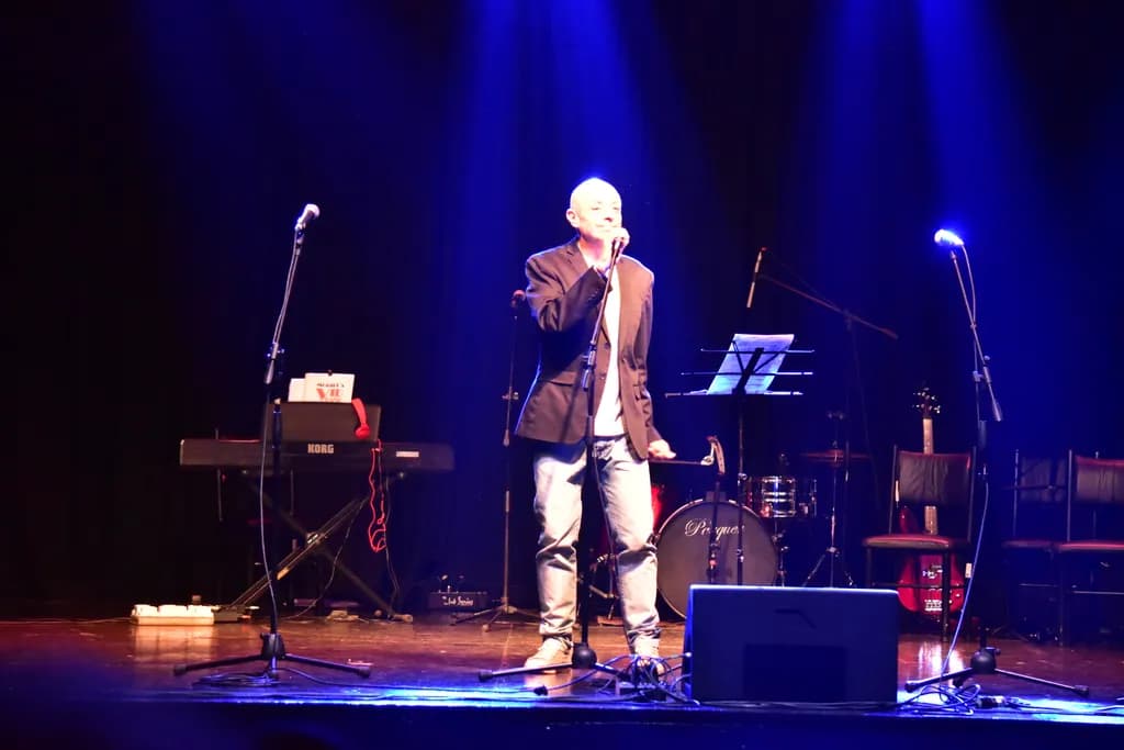 cantando 