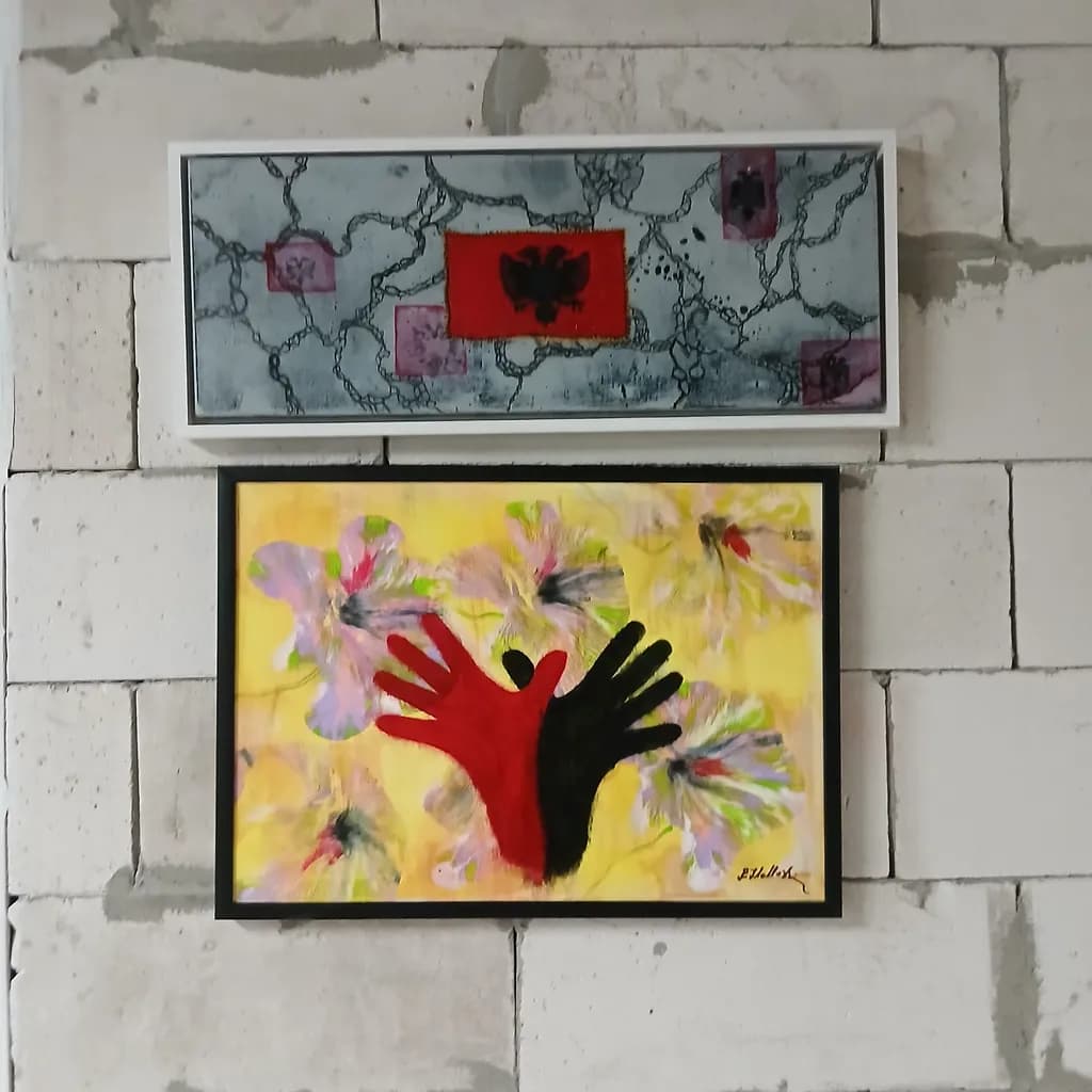 Connection in Color