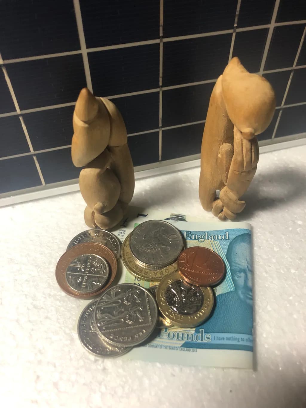 Currency Carvings