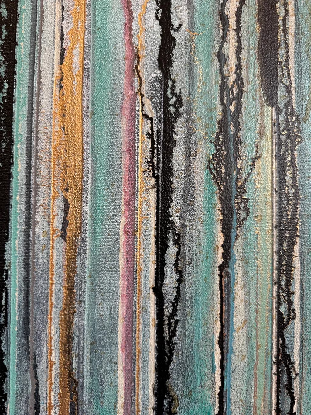 Textured Vertical Stripes