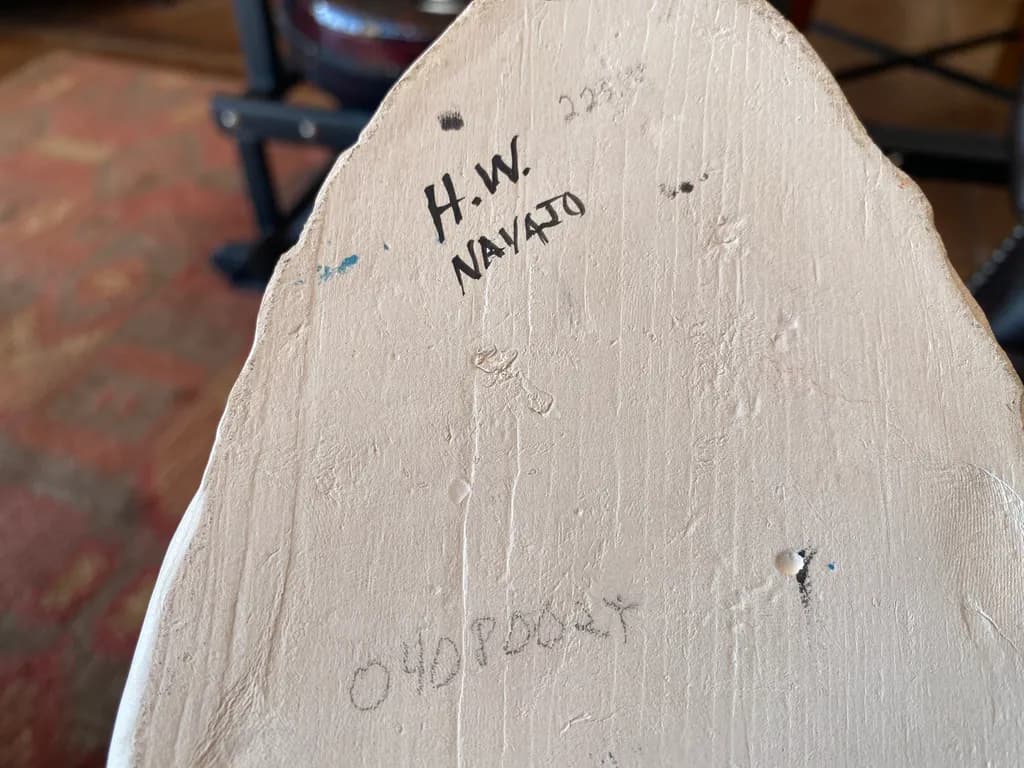 Navajo Markings